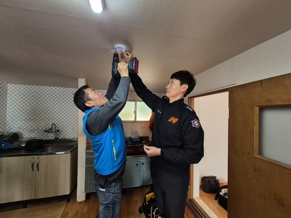 신안군 자은면 복지기동대 출동..