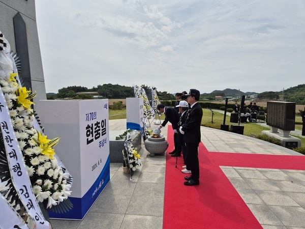 제70회 현충일 추념식, 신안군 전역서 엄숙히 거행 4