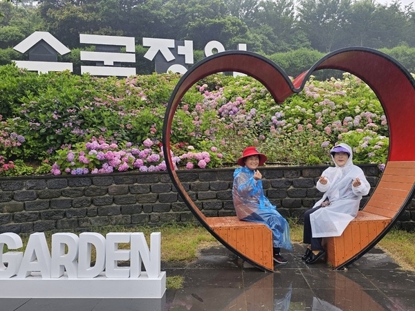 임자면, 내고장 명소 탐방으로 문화 취약계층에 활력 선사 3