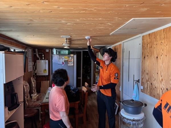 지도읍 복지기동대, 119와 함께 ‘빈틈없는 촘촘한 복지’ 실현!..