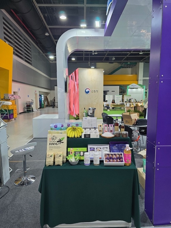 신안군, ‘2025 에이팜쇼(A FARM SHOW) 귀농 고향사랑 박람회’ 우수상 수상 영예 ..