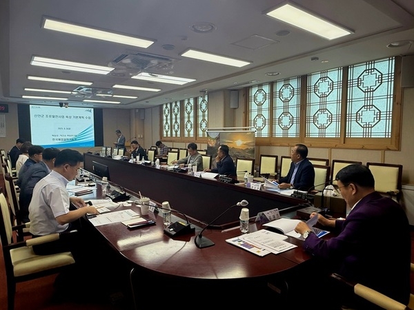 신안군, 조류발전사업위원회 첫 회의 개최..'전문가 협력으로 해양에너지 미래 준비 본격화' 2