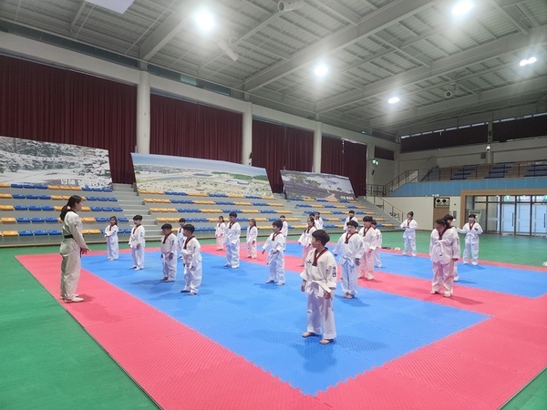 신안군, 도서 지역 스포츠 학원 기반(인프라) 본격 구축…‘1004섬 신안 스포츠강좌’ 확대 운영 2