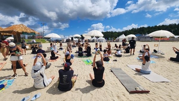 신안 증도, 자연과 음악이 어우러진 이색 축제(페스티벌) ‘더 그레이트풀 캠프(THE GRATEFUL CAMP) 2025’ 여운을 남기며 마무리 2