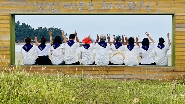 신안군정신건강복지센터, 주간재활 프로그램 현장체험 운영..‘자연에서 쉬어가기, 마음 재충전’ 참여자들 큰 만족 3