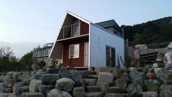 개성있는 디자인의 주말주택  1